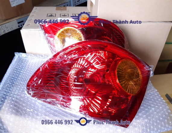 Đèn Hậu Ngoài Corolla Altis 2004-2006 RH/LH