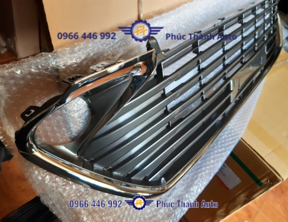 Lưới Cản Trước Camry 2015-2017 (Giá Bắt Biển Số Nhỏ)