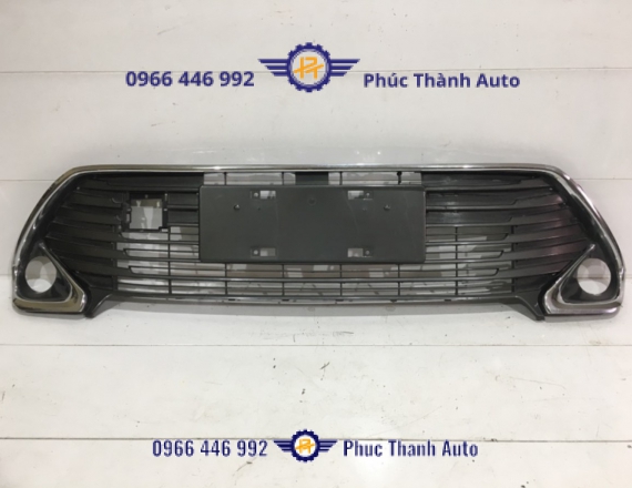 Lưới Tản Nhiệt Cản Trước (Xám) Camry 2015-2017